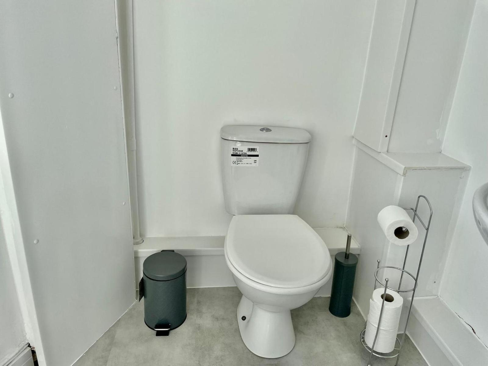 Cheerful 1 Bed Apartment Cardiff City Centre - Penarth Rd 외부 사진
