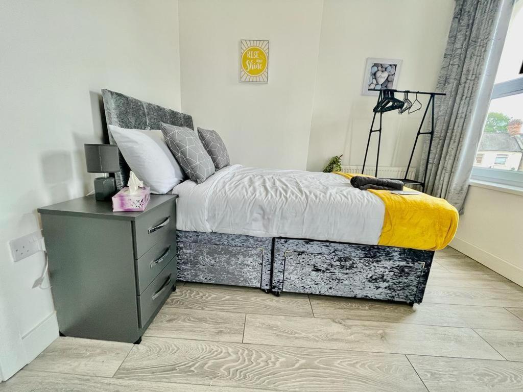 Cheerful 1 Bed Apartment Cardiff City Centre - Penarth Rd 객실 사진