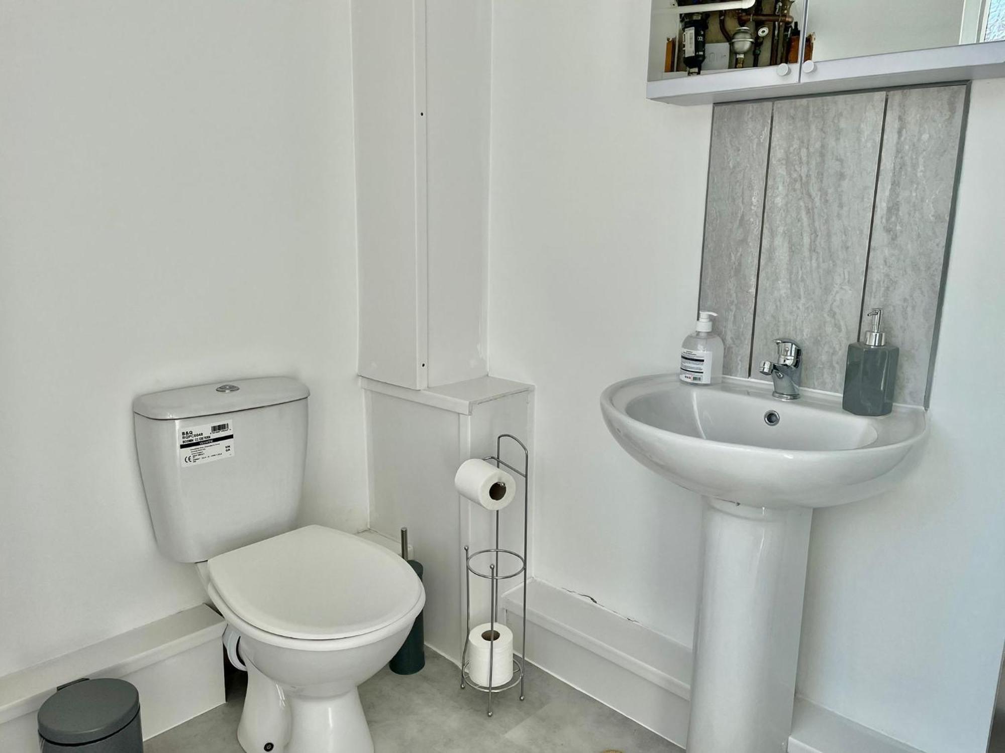 Cheerful 1 Bed Apartment Cardiff City Centre - Penarth Rd 객실 사진